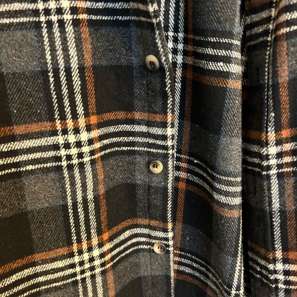 NWOT Plaid Over Shirt - Picture 3 of 4